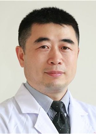 何登伟
